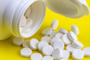 薄毛治療をカミングアウトするのは年齢と共にどう変わる？